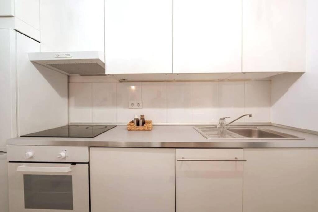סביליה Apartamento A Estrenar En Calle Alcazares מראה חיצוני תמונה