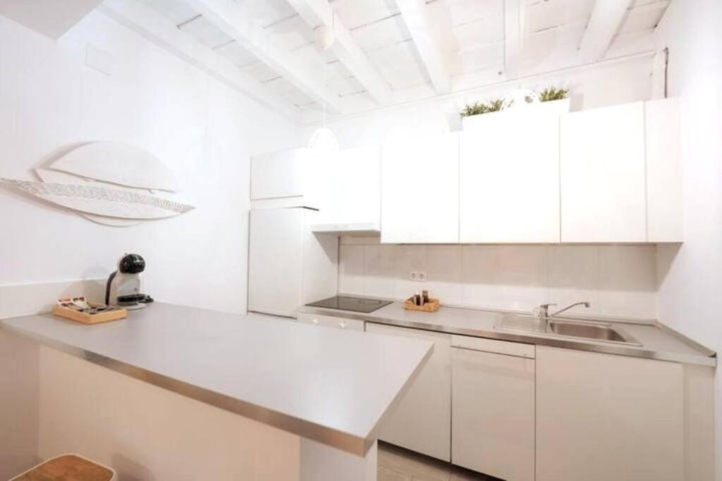 סביליה Apartamento A Estrenar En Calle Alcazares מראה חיצוני תמונה