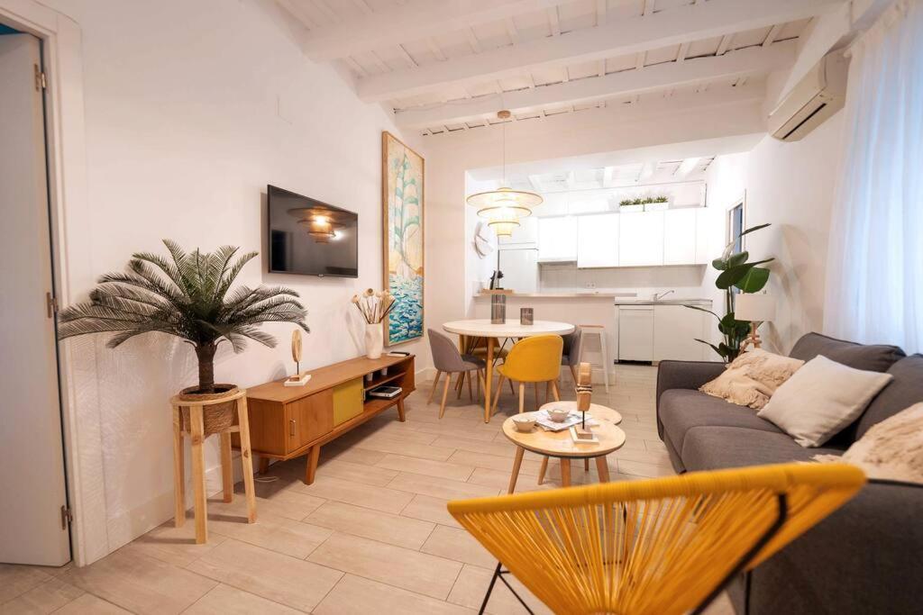סביליה Apartamento A Estrenar En Calle Alcazares מראה חיצוני תמונה